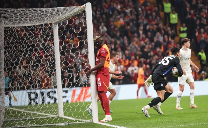 EPA/ERDEM SAHIN